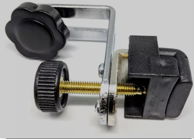 Clamp para Microfono Superlux Dmc02