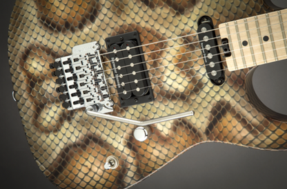 Guitarra Eléctrica Charvel Warren DeMartini Signature Pro-Mod Snake Piel de Serpiente