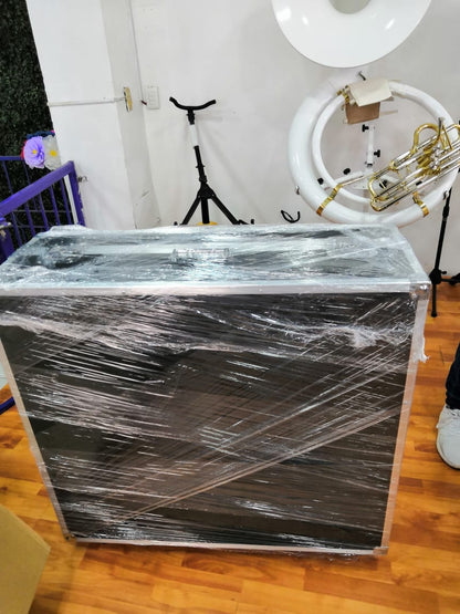 Tuba Sousafon Laqueada 26" Pabellon Silvertone con Estuche