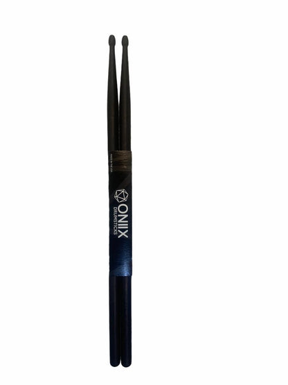 Par de Baquetas Oniix Color Negro Puntas Madera Mod 7a